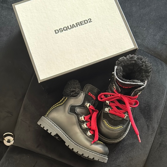 DSQUARED2 Kids Boots with Red Laces - Picture 1 of 5